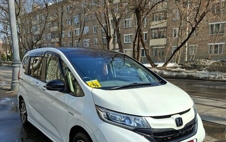 Honda Freed II, 2018 год, 1 395 000 рублей, 2 фотография