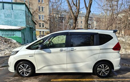 Honda Freed II, 2018 год, 1 395 000 рублей, 7 фотография
