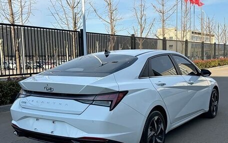 Hyundai Elantra, 2022 год, 1 739 999 рублей, 4 фотография