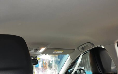 Toyota RAV4, 2018 год, 2 500 000 рублей, 18 фотография