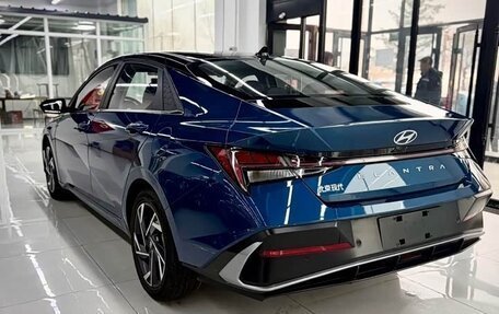 Hyundai Elantra, 2023 год, 1 599 000 рублей, 4 фотография