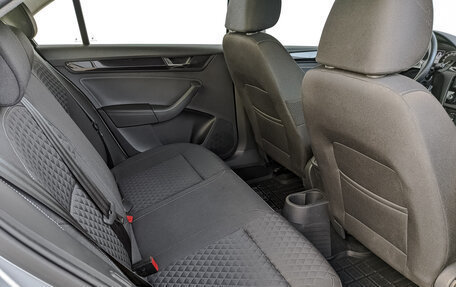 Skoda Rapid I, 2017 год, 1 225 000 рублей, 17 фотография