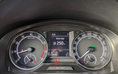 Skoda Rapid I, 2017 год, 1 225 000 рублей, 16 фотография