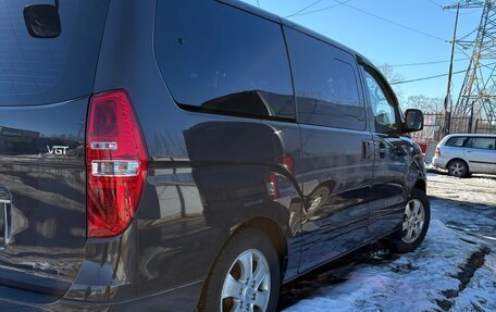 Hyundai Grand Starex Grand Starex I рестайлинг 2, 2019 год, 3 390 000 рублей, 4 фотография