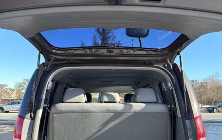 Hyundai Grand Starex Grand Starex I рестайлинг 2, 2019 год, 3 390 000 рублей, 15 фотография