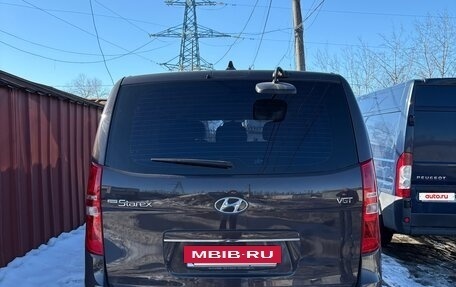 Hyundai Grand Starex Grand Starex I рестайлинг 2, 2019 год, 3 390 000 рублей, 6 фотография