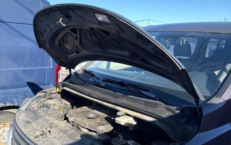 Hyundai Grand Starex Grand Starex I рестайлинг 2, 2019 год, 3 390 000 рублей, 25 фотография