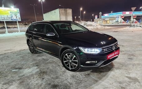 Volkswagen Passat B8 рестайлинг, 2018 год, 3 000 000 рублей, 3 фотография