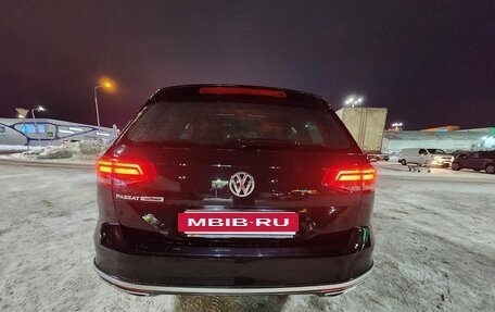 Volkswagen Passat B8 рестайлинг, 2018 год, 3 000 000 рублей, 8 фотография