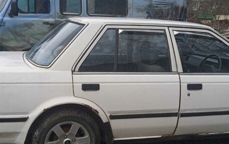 Nissan Bluebird VIII, 1984 год, 300 000 рублей, 11 фотография