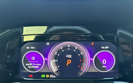 Volkswagen Golf VIII, 2022 год, 1 870 000 рублей, 10 фотография