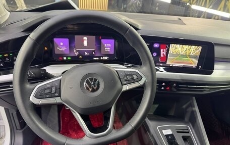 Volkswagen Golf VIII, 2022 год, 1 870 000 рублей, 9 фотография