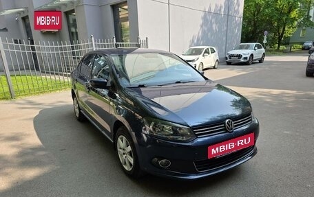 Volkswagen Polo VI (EU Market), 2012 год, 700 000 рублей, 10 фотография
