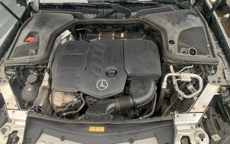 Mercedes-Benz E-Класс, 2017 год, 3 500 000 рублей, 25 фотография