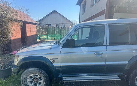 Mitsubishi Pajero III рестайлинг, 1995 год, 560 000 рублей, 9 фотография