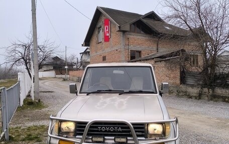 Toyota Land Cruiser Prado 70, 1993 год, 1 630 000 рублей, 2 фотография