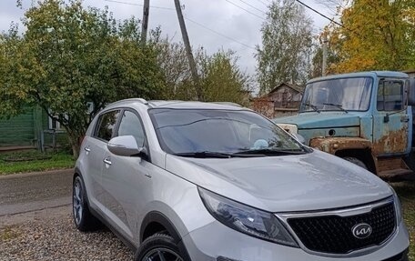 KIA Sportage III, 2010 год, 1 300 000 рублей, 1 фотография