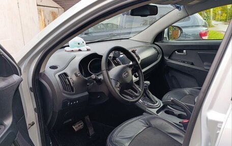 KIA Sportage III, 2010 год, 1 300 000 рублей, 4 фотография