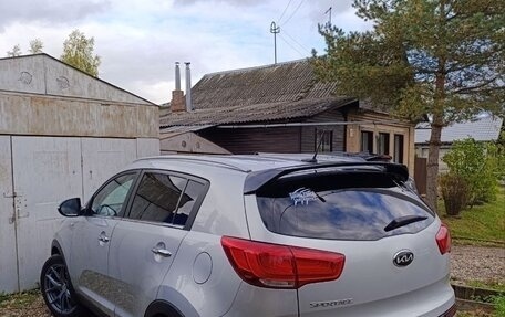 KIA Sportage III, 2010 год, 1 300 000 рублей, 2 фотография