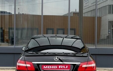Mercedes-Benz E-Класс, 2010 год, 1 890 000 рублей, 10 фотография