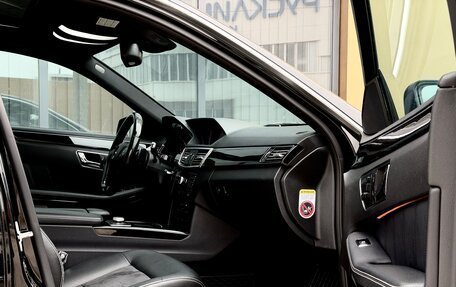 Mercedes-Benz E-Класс, 2010 год, 1 890 000 рублей, 23 фотография