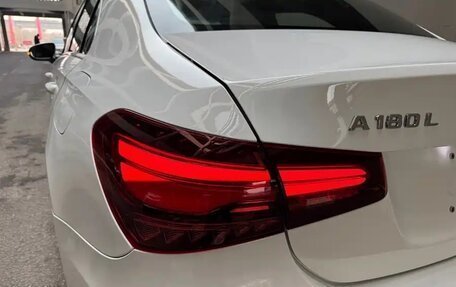 Mercedes-Benz A-Класс, 2023 год, 2 090 000 рублей, 7 фотография