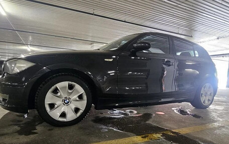 BMW 1 серия, 2008 год, 790 000 рублей, 7 фотография