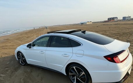 Hyundai Sonata VIII, 2021 год, 2 300 000 рублей, 4 фотография