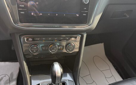 Volkswagen Tiguan II, 2017 год, 2 485 000 рублей, 19 фотография