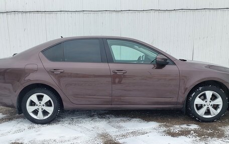 Skoda Octavia, 2017 год, 1 280 000 рублей, 4 фотография