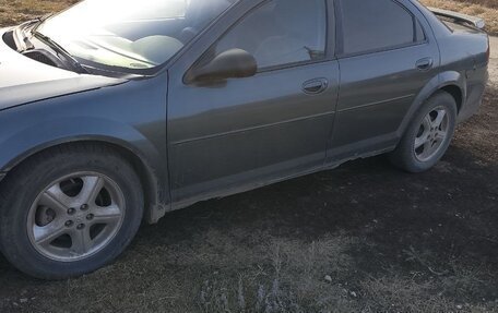 Dodge Stratus II, 2004 год, 225 000 рублей, 4 фотография