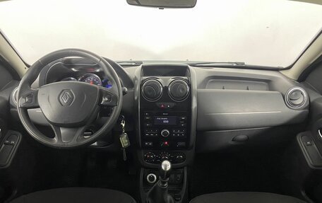 Renault Duster I рестайлинг, 2017 год, 1 050 000 рублей, 16 фотография