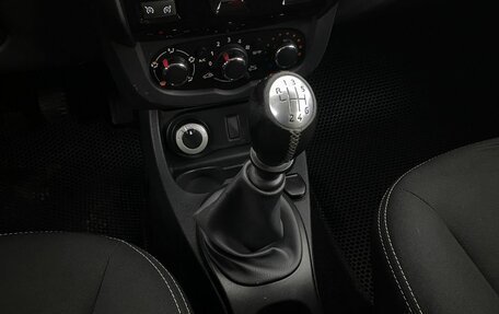 Renault Duster I рестайлинг, 2017 год, 1 050 000 рублей, 17 фотография