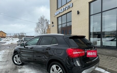 Mercedes-Benz GLA, 2016 год, 1 700 000 рублей, 11 фотография