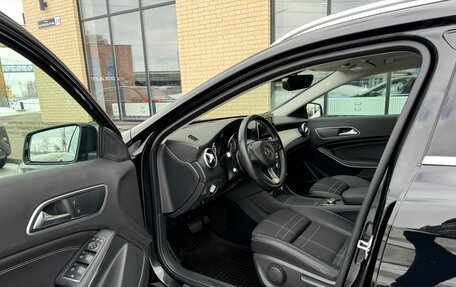 Mercedes-Benz GLA, 2016 год, 1 700 000 рублей, 16 фотография