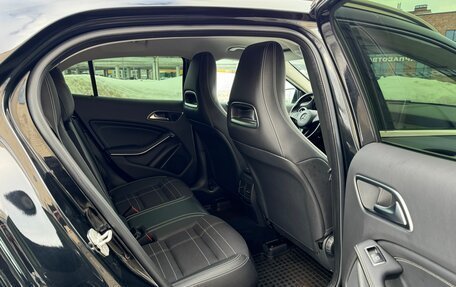 Mercedes-Benz GLA, 2016 год, 1 700 000 рублей, 23 фотография