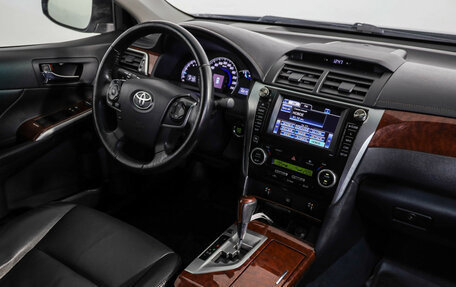 Toyota Camry, 2013 год, 1 799 000 рублей, 9 фотография