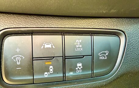 Hyundai Santa Fe IV, 2018 год, 4 000 000 рублей, 18 фотография