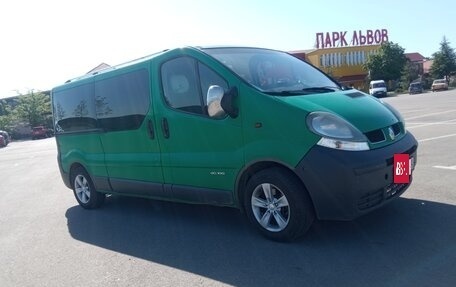 Renault Trafic, 2004 год, 2 фотография