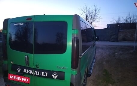Renault Trafic, 2004 год, 8 фотография
