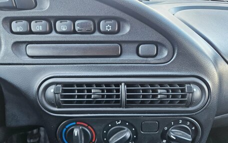 Chevrolet Niva I рестайлинг, 2017 год, 798 000 рублей, 12 фотография