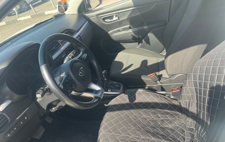 KIA Rio IV, 2018 год, 900 000 рублей, 10 фотография