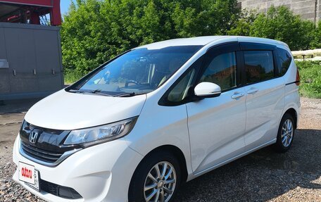 Honda Freed II, 2017 год, 1 530 000 рублей, 13 фотография