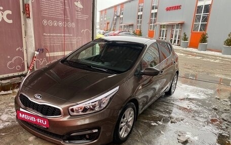 KIA cee'd III, 2018 год, 1 250 000 рублей, 2 фотография