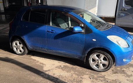 Toyota Yaris III рестайлинг, 2007 год, 400 000 рублей, 4 фотография