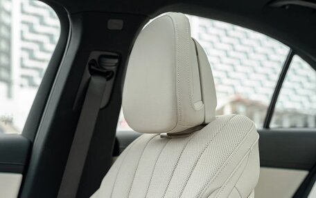 Mercedes-Benz E-Класс, 2025 год, 9 490 000 рублей, 14 фотография