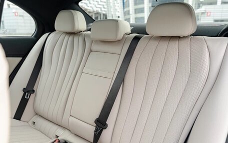 Mercedes-Benz E-Класс, 2025 год, 9 490 000 рублей, 28 фотография