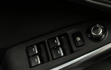 Mazda 6, 2015 год, 1 299 999 рублей, 19 фотография