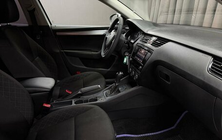 Skoda Octavia, 2018 год, 984 888 рублей, 15 фотография