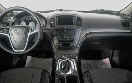 Opel Insignia II рестайлинг, 2010 год, 999 000 рублей, 14 фотография